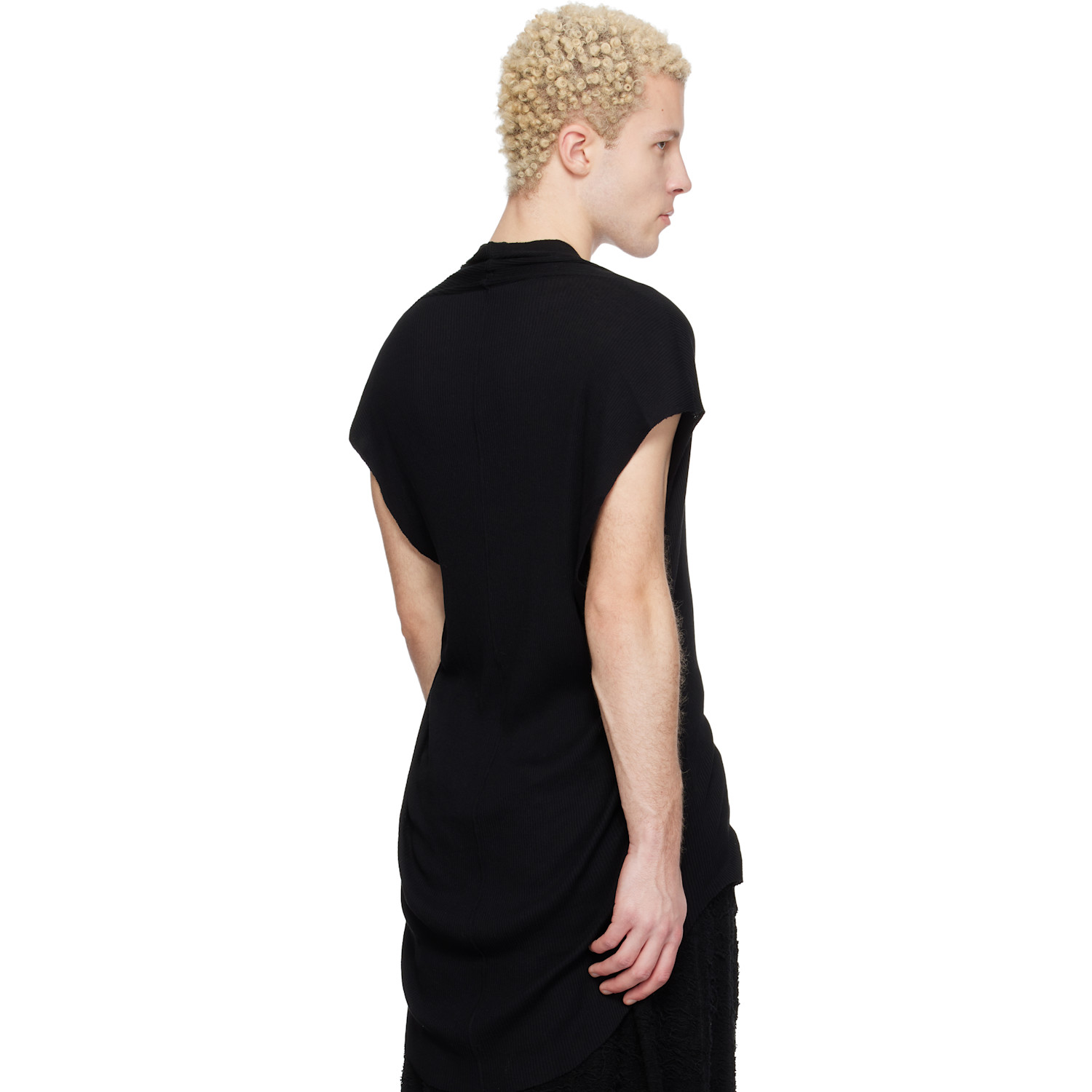 Julius Black Neck Slit T-shirt 