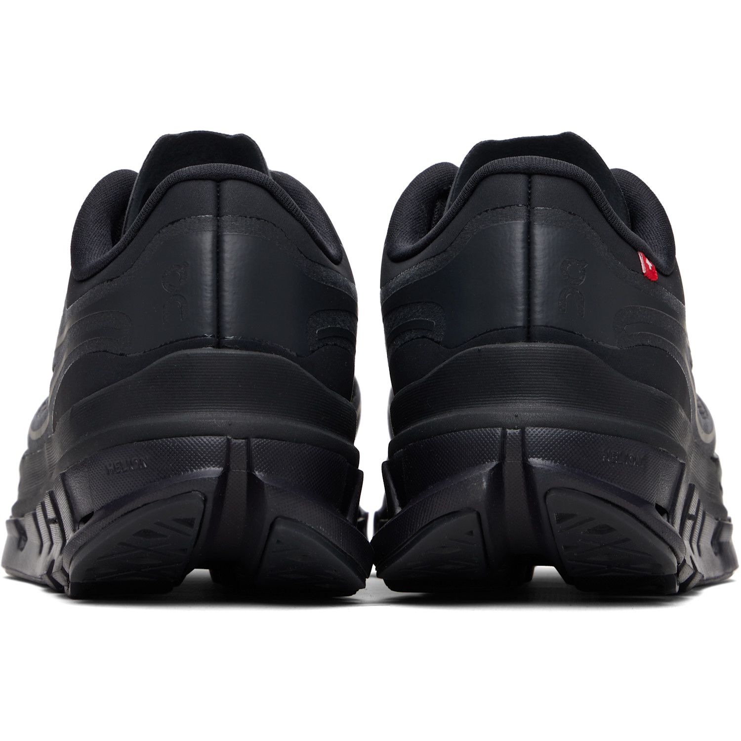 On Black Cloudflow 5 Ad Sneakers 