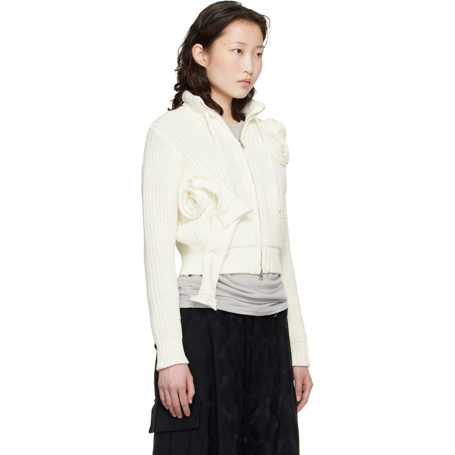  Open Yy Off-white Applique Knit Zipup Sweater 