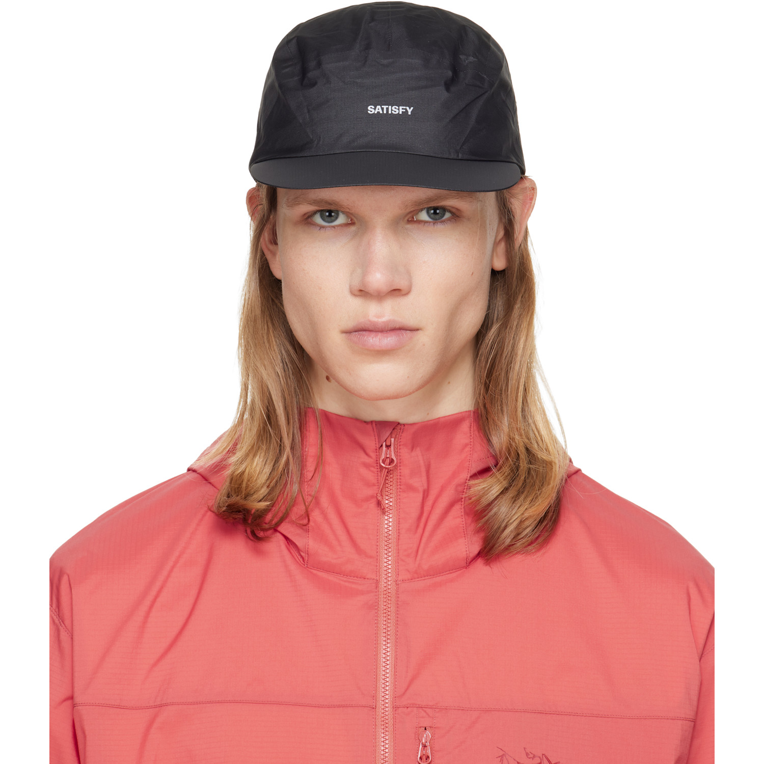 Satisfy Black Pertex 3l Rain Cap