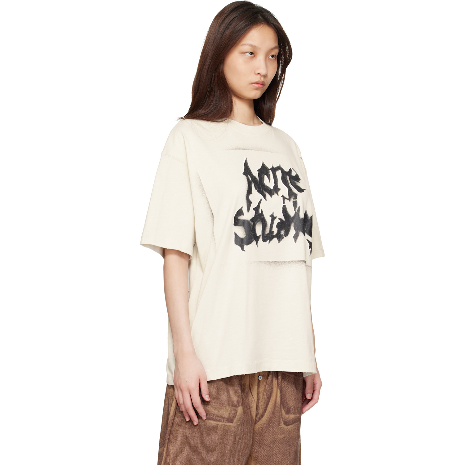  Acne Studios Off-white Gothic Logo T-shirt 
