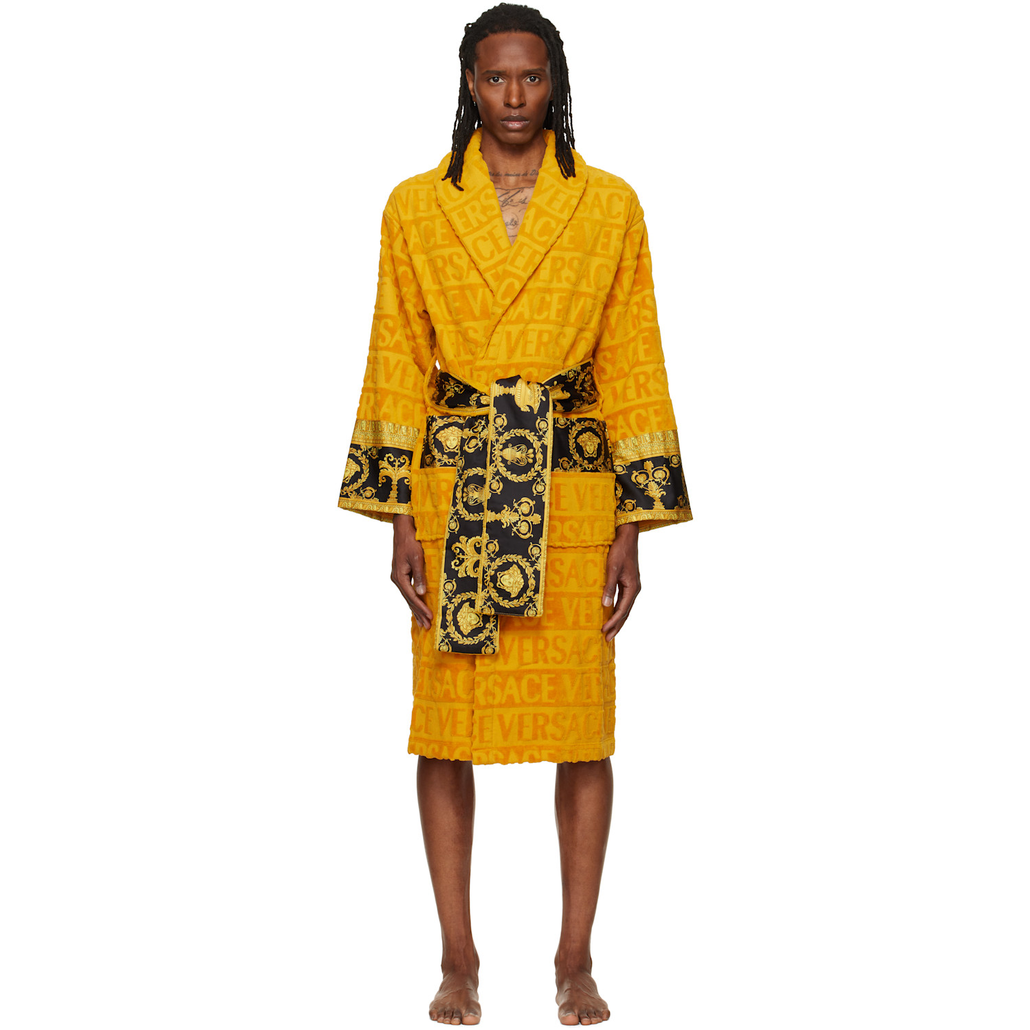 Versace Yellow 'i Heart Baroque' Bathrobe In Z4004-gold