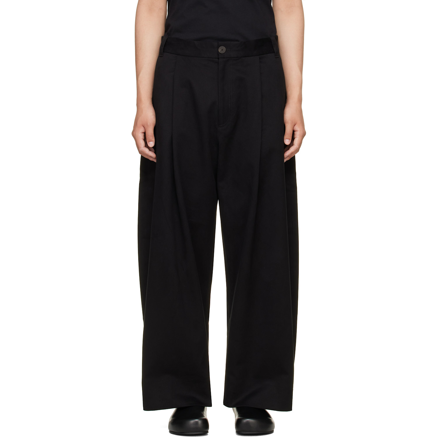 Studio Nicholson Black Sorte Pleated Trousers