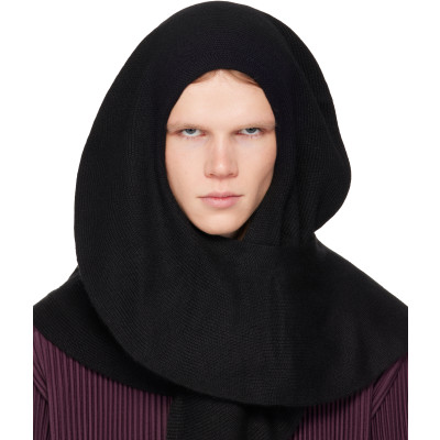 HOMME PLISSÉ ISSEY MIYAKE — Black Cashmere Winter Gear Scarf