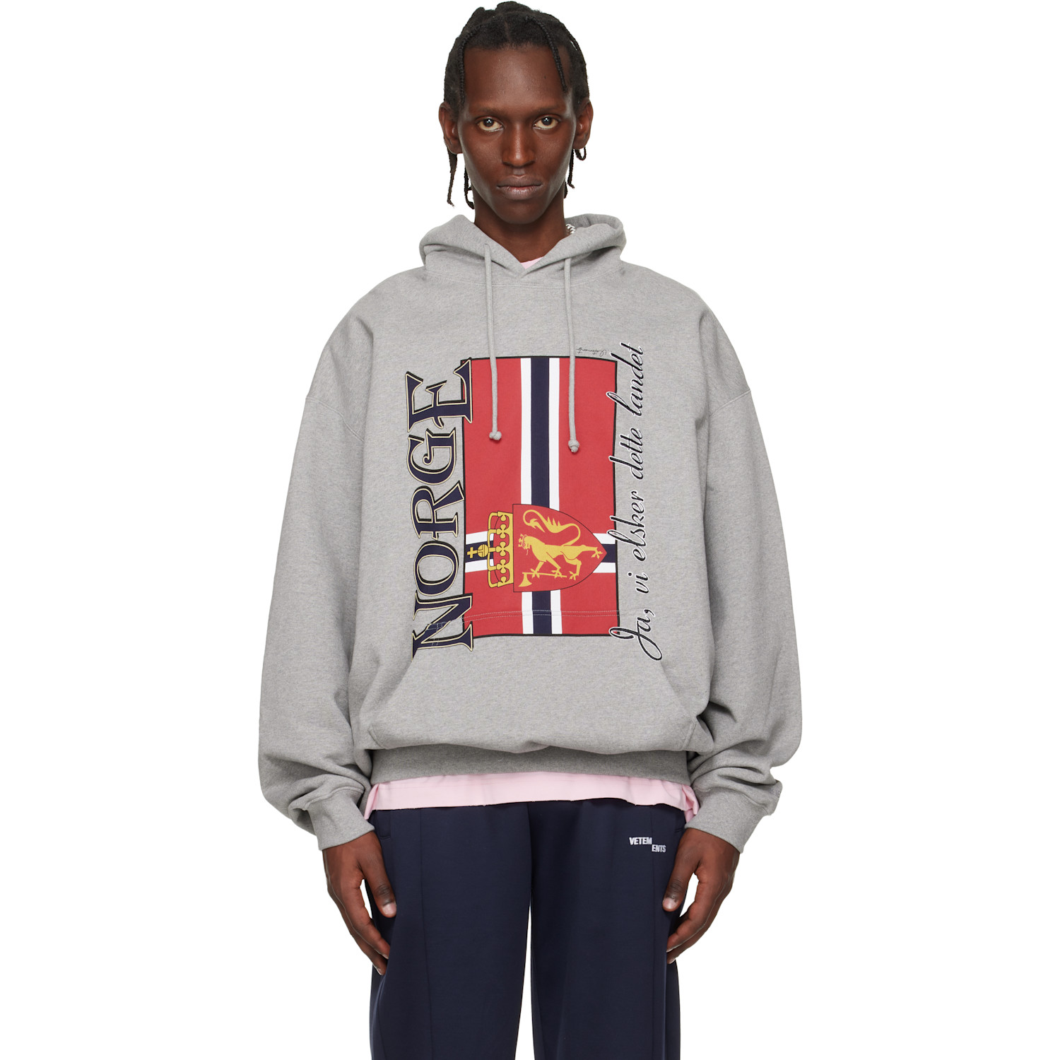 VETEMENTS Black Solidarity Hoodie | Smart Closet