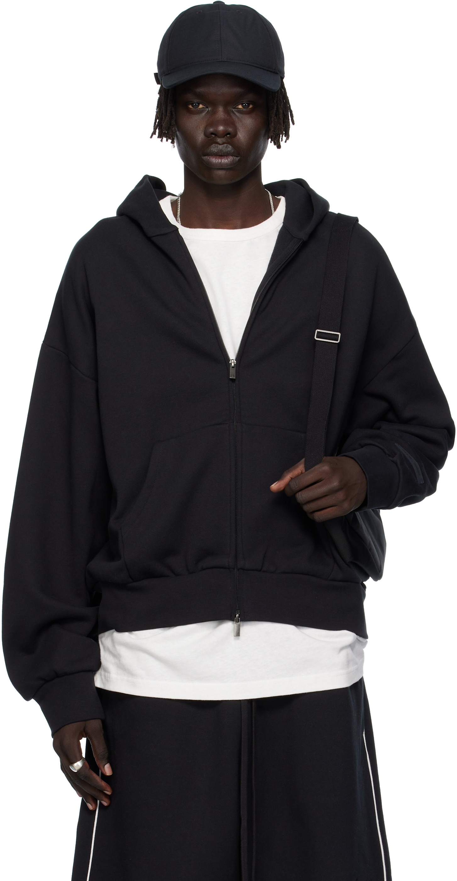 Fear of God ESSENTIALS: Black Classic Fit Fleece Zip-Up Hoodie