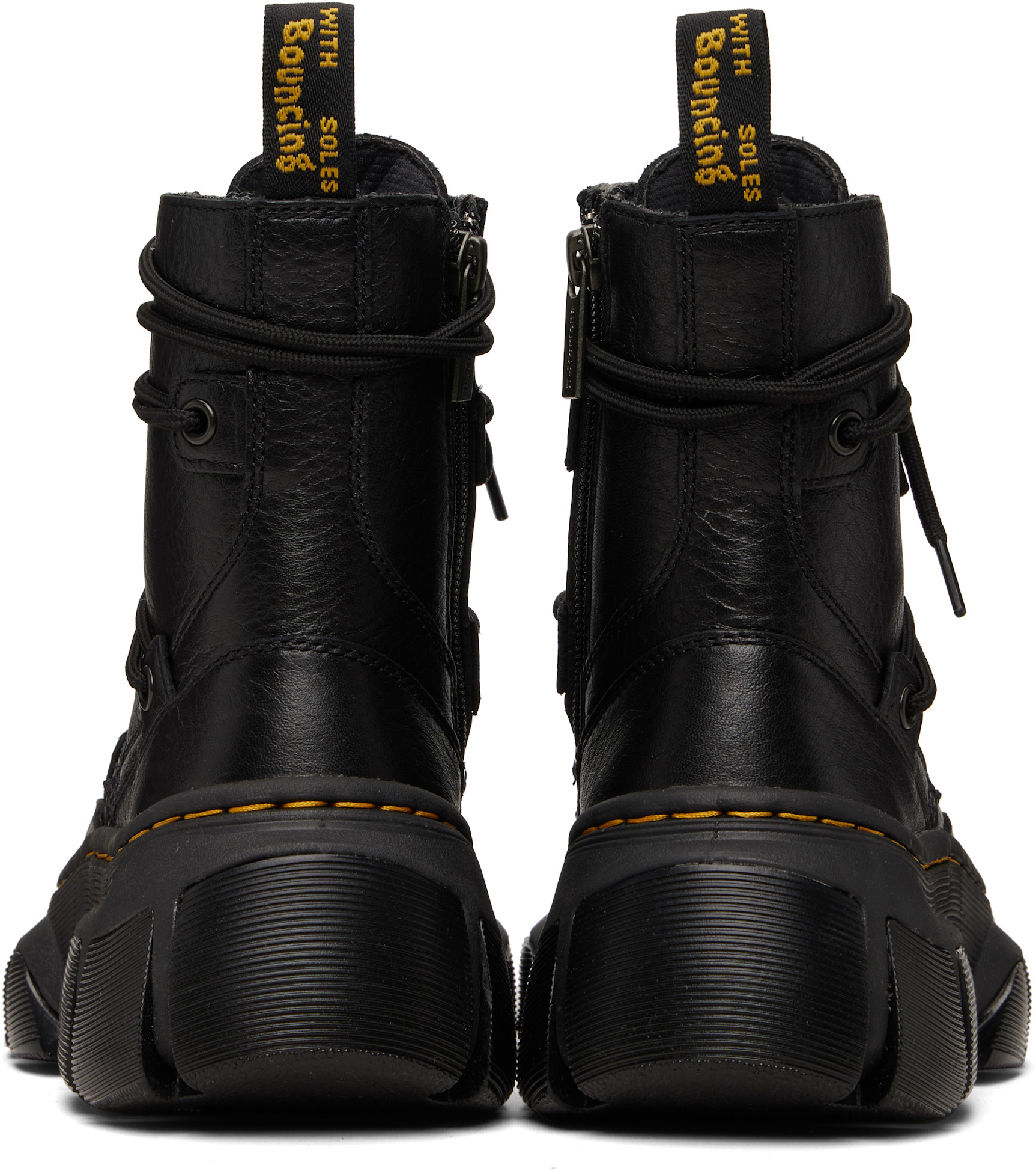 Dr. Martens ブラックレザー ブーツ Dr. Martens: ブラック DMXL 8-Eye レザー ブーツ | SSENSE 日本