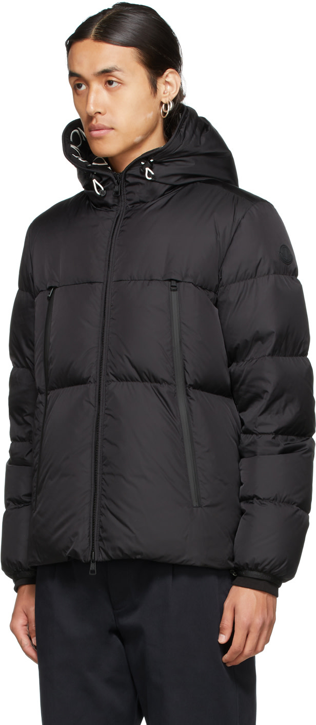 Moncler - ブラック Montcla ダウン ジャケット