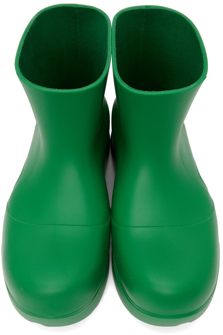 Bottega Veneta: Green Puddle Boots | SSENSE