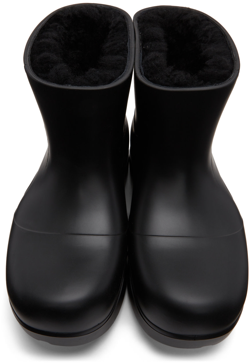 Bottega Veneta: Black Shearling Puddle Boots | SSENSE