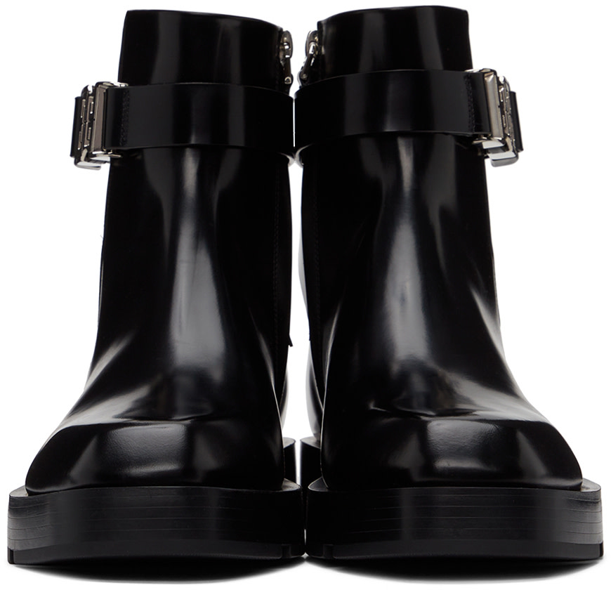 Givenchy - Bottes noires en cuir à boucle
