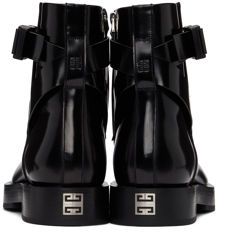 Givenchy - Bottes noires en cuir à boucle