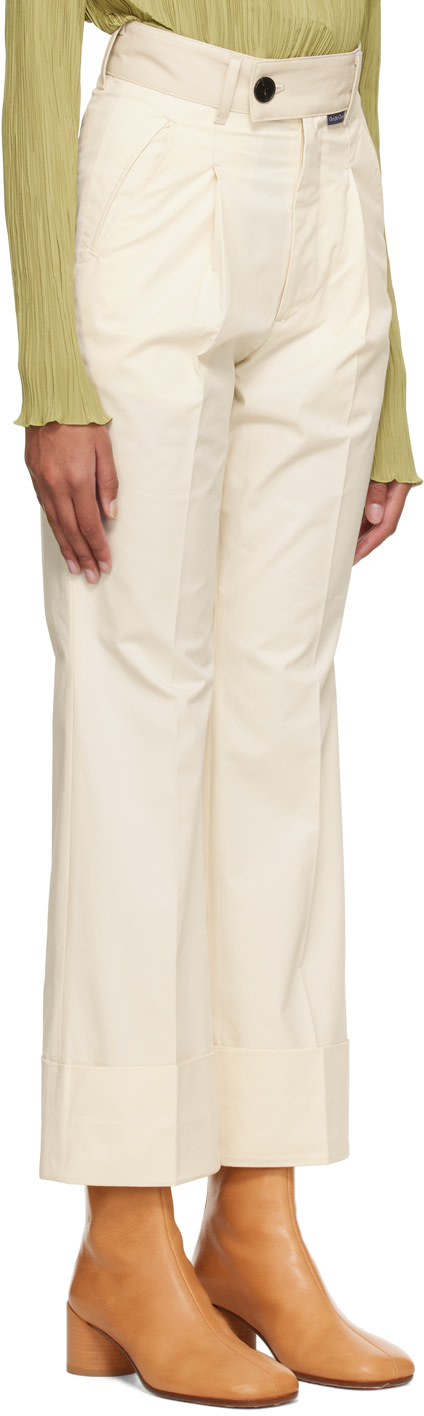 Oct31 - Pantalon blanc cassé