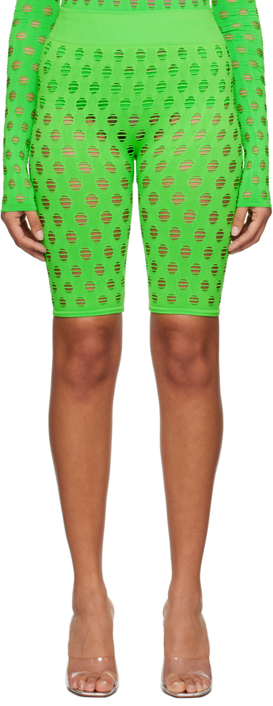 Maisie Wilen - Short vert à perforations