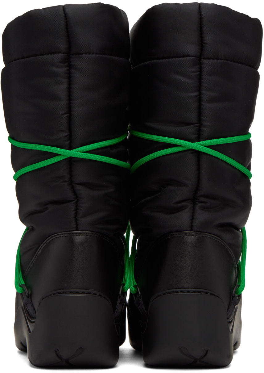 Bottega Veneta: ブラック Puddle Bomber ブーツ | SSENSE 日本