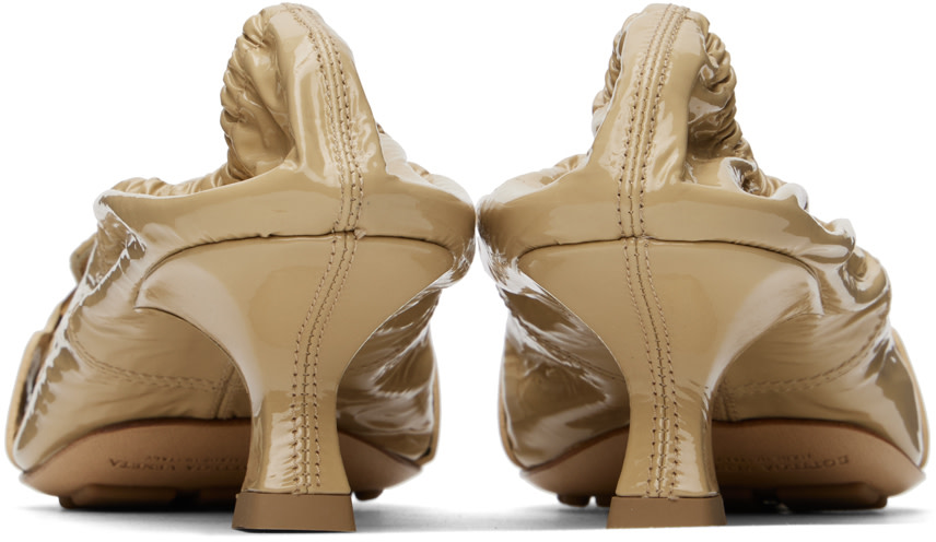 BOTTEGA VENETA ベージュ ポインテッドトゥパンプス Bottega Veneta: Beige Madame Heels | SSENSE