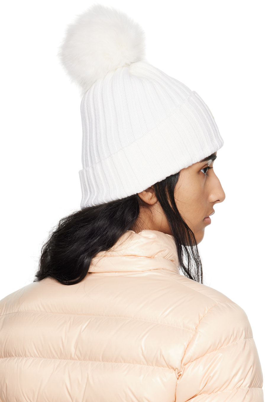 Moncler - Bonnet blanc à pompon