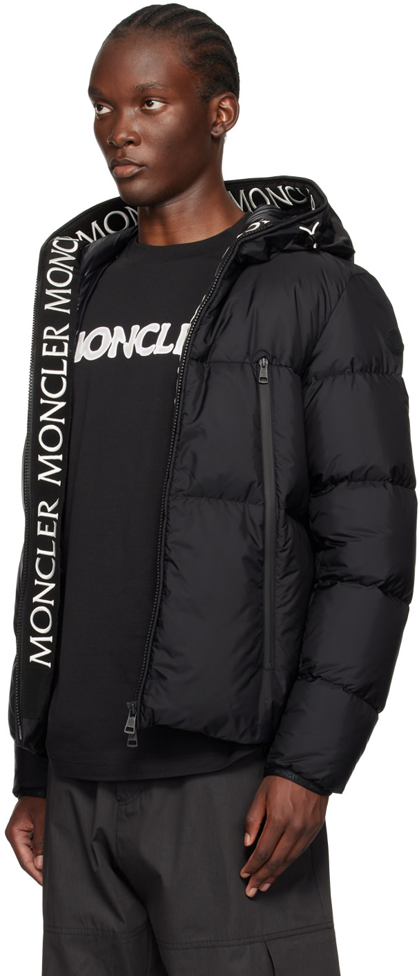 Moncler: Black Montcla Short Down Jacket | SSENSE