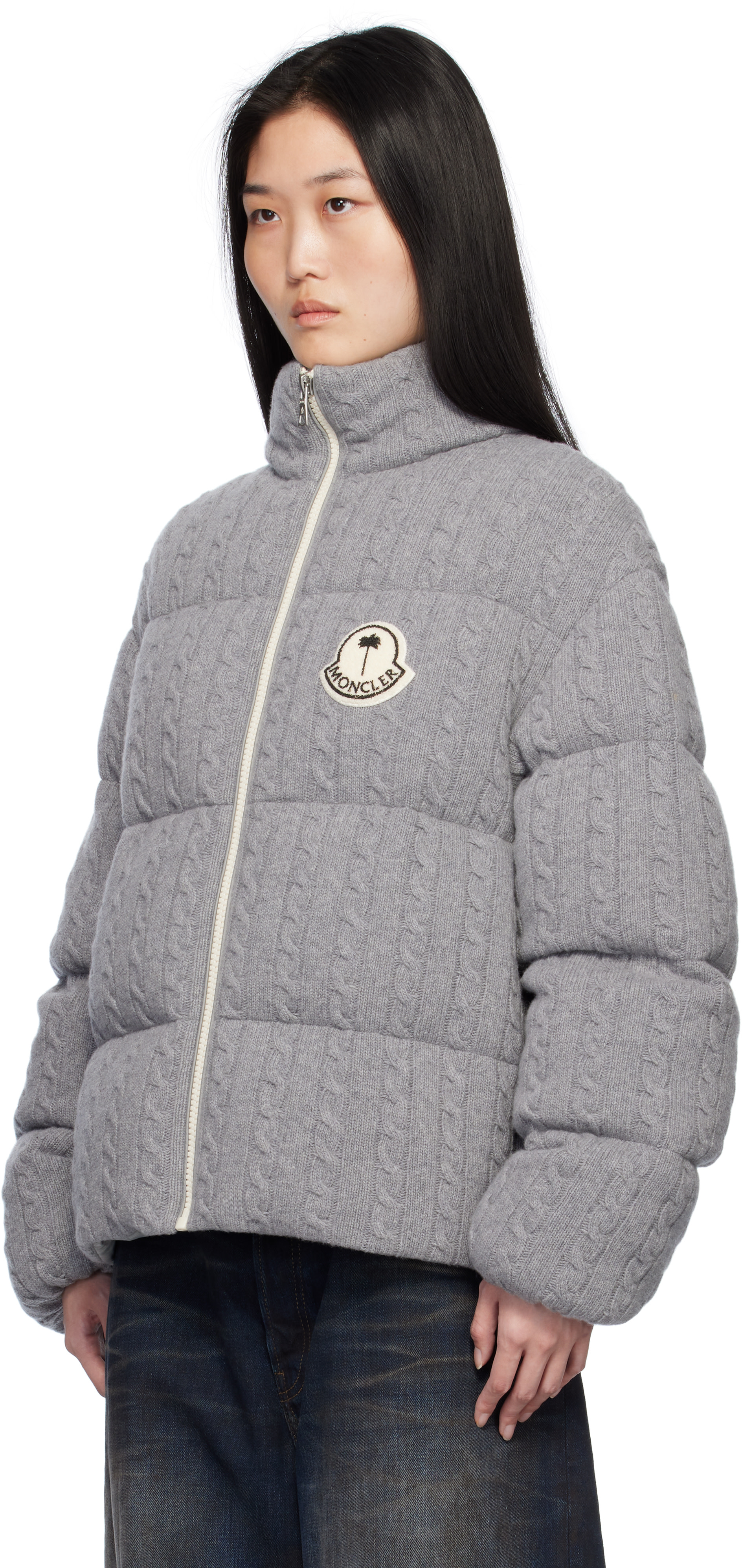 【週末SALE】MONCLER グレー系 ダウンジャケット MONCLER（ダウンジャケット ・ グレー/灰色系）のフリマアイテム一覧