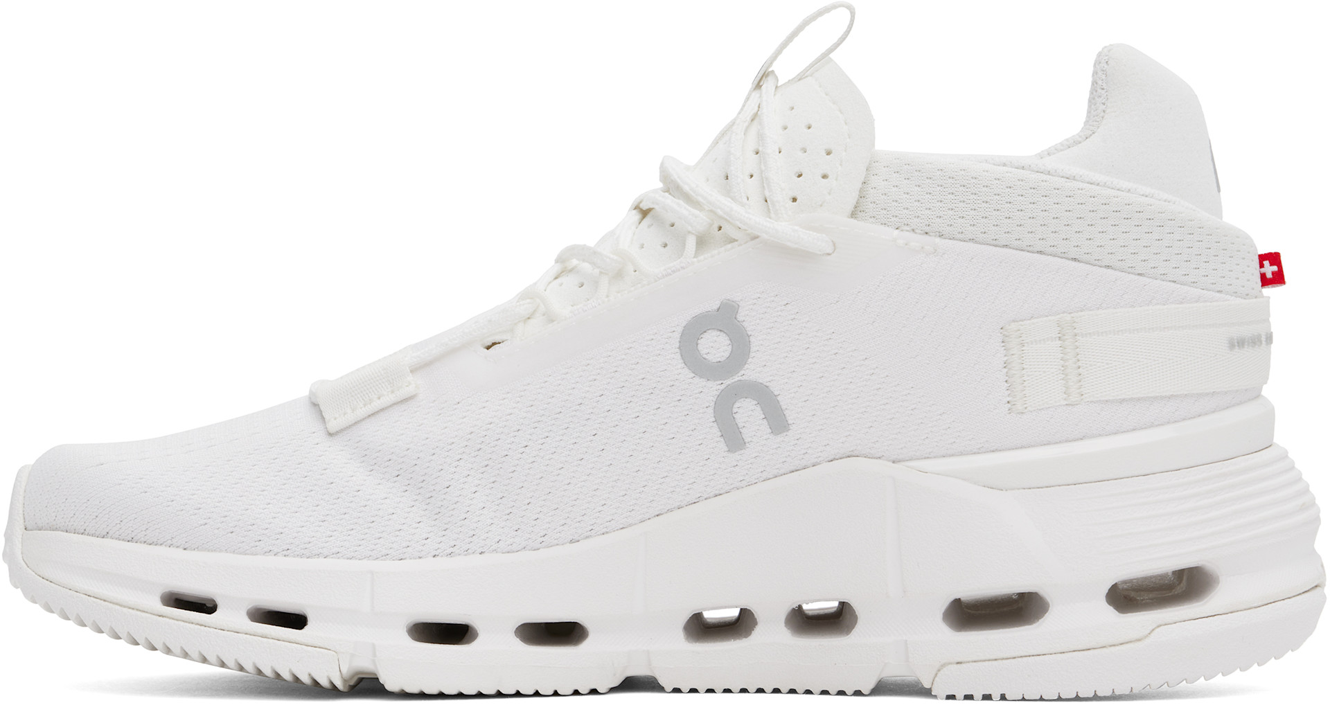 On - Baskets Cloudnova 2 blanches
