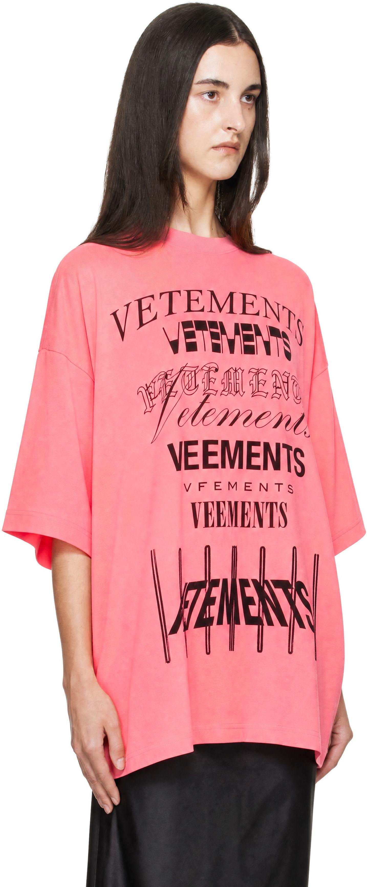 VETEMENTS - T-shirt rose à logos