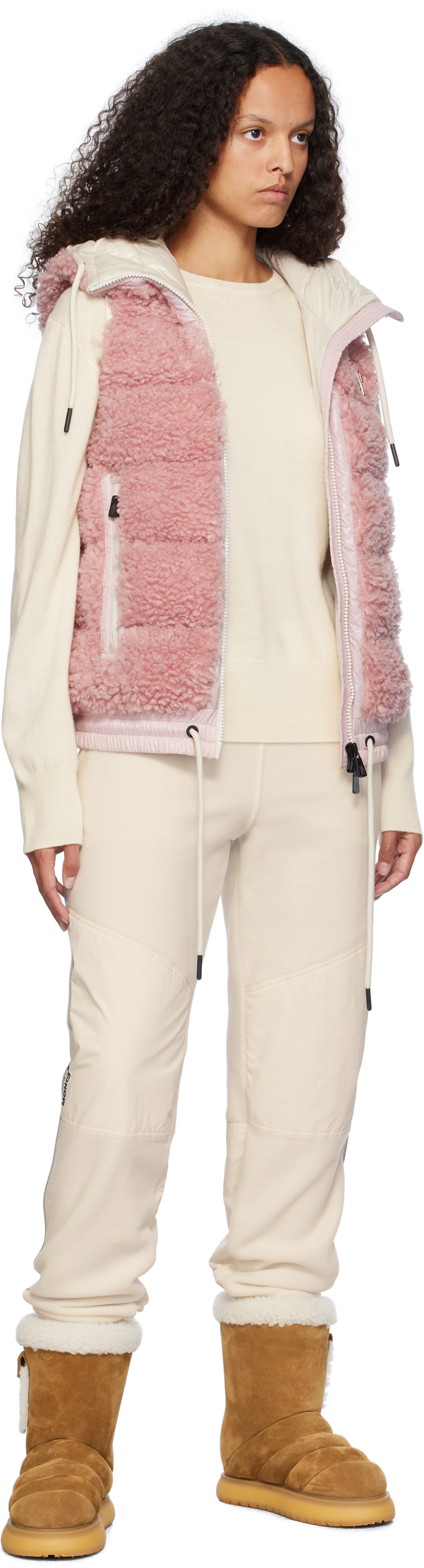 モンクレール ピンク ダウンベスト 収納袋付き Moncler Grenoble: ピンク Teddy パデッド ジップアップ ダウンベスト