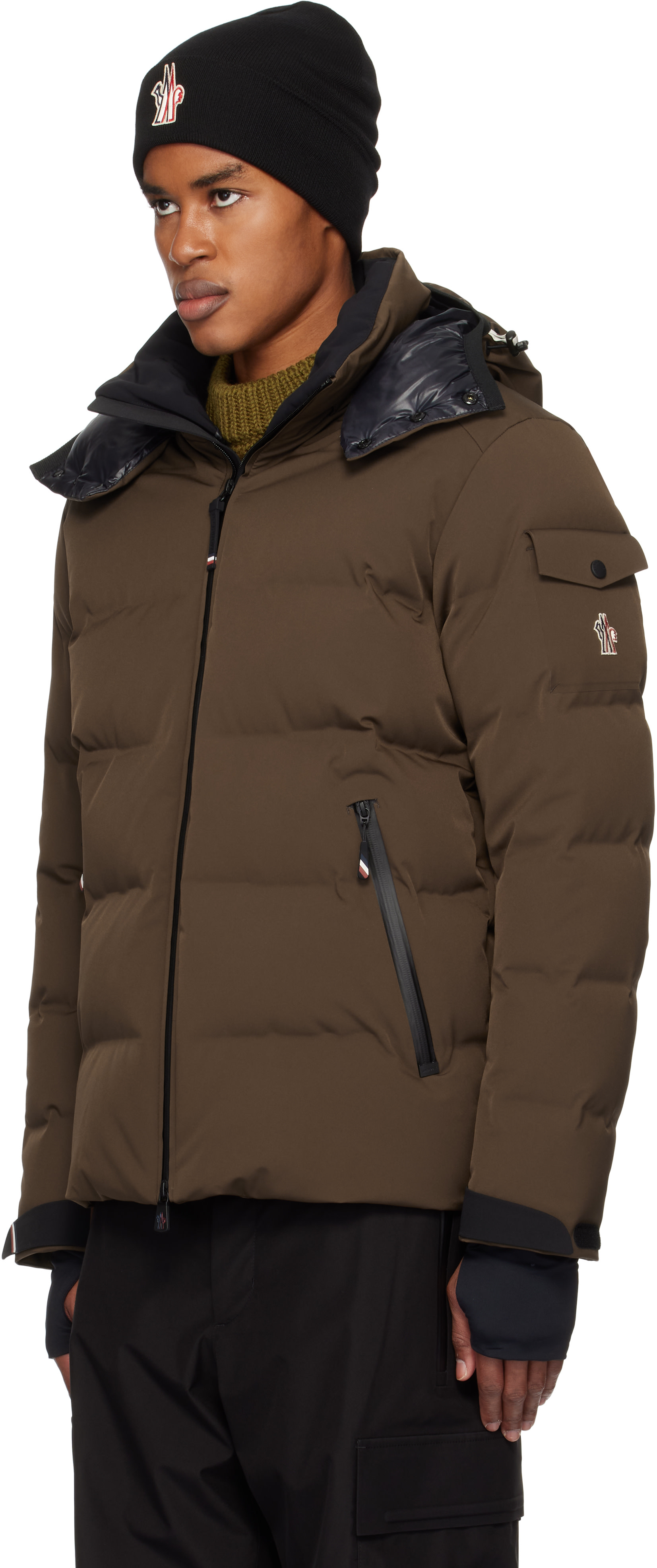Moncler ブラウン ダウンジャケット サイズ0 Moncler Grenoble: Brown Montgetech Hooded Ski Down Jacket | SSENSE