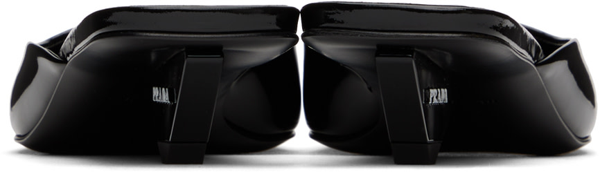 Prada - Mules noires en cuir verni