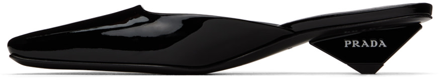 Prada - Mules noires en cuir verni