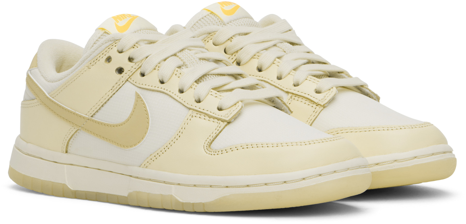 Nike - Baskets basses Dunk blanc cassé et jaune