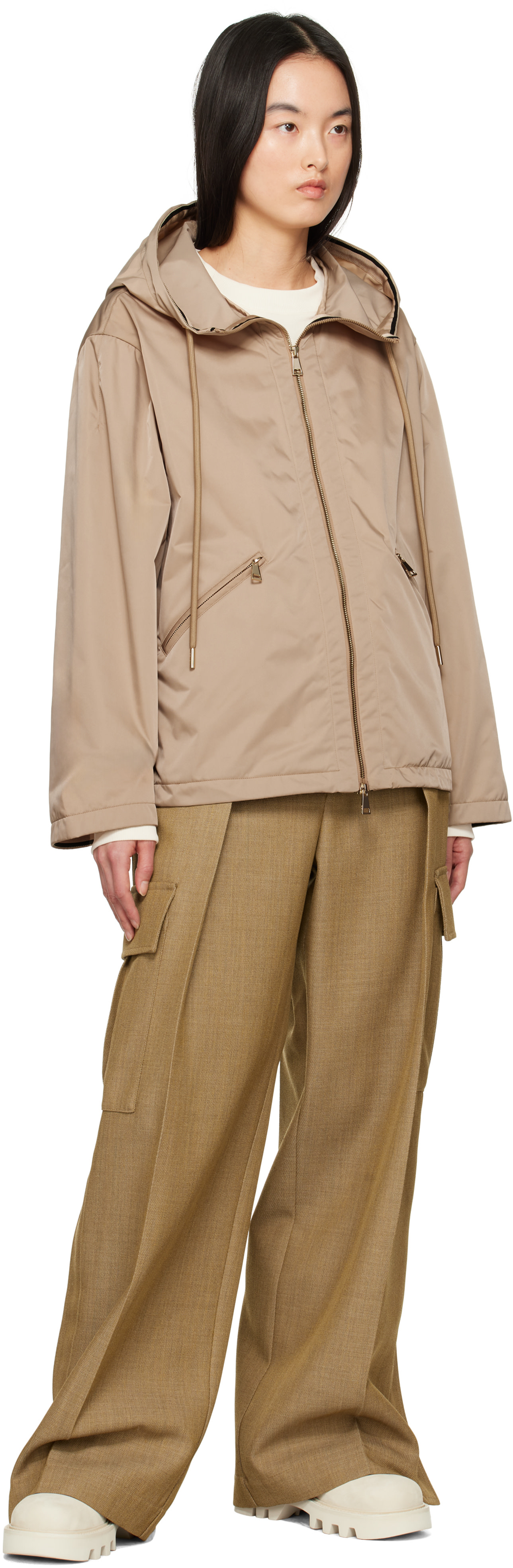 Moncler: ベージュ Cassiopea フード付きジャケット | SSENSE 日本