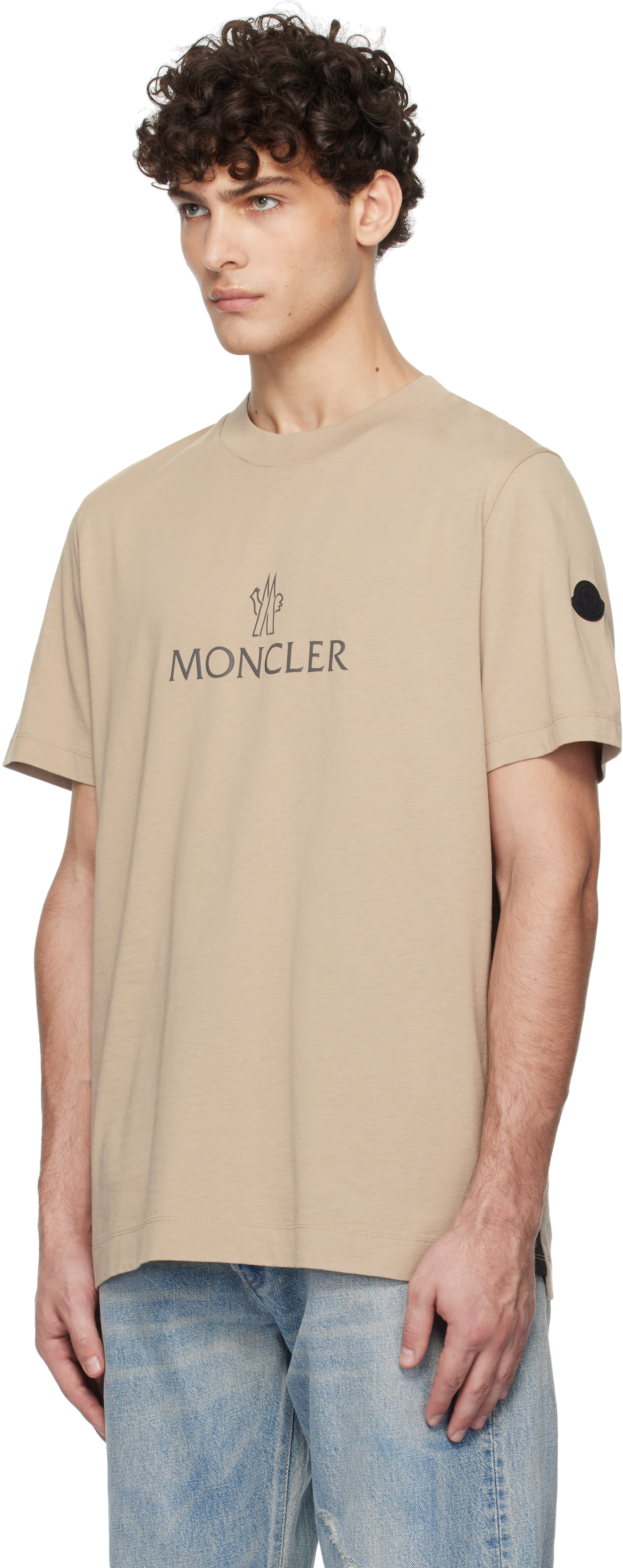 MONCLER ベージュ 刺繍ロゴTシャツ Moncler: Beige Logo Cotton T-shirt | SSENSE