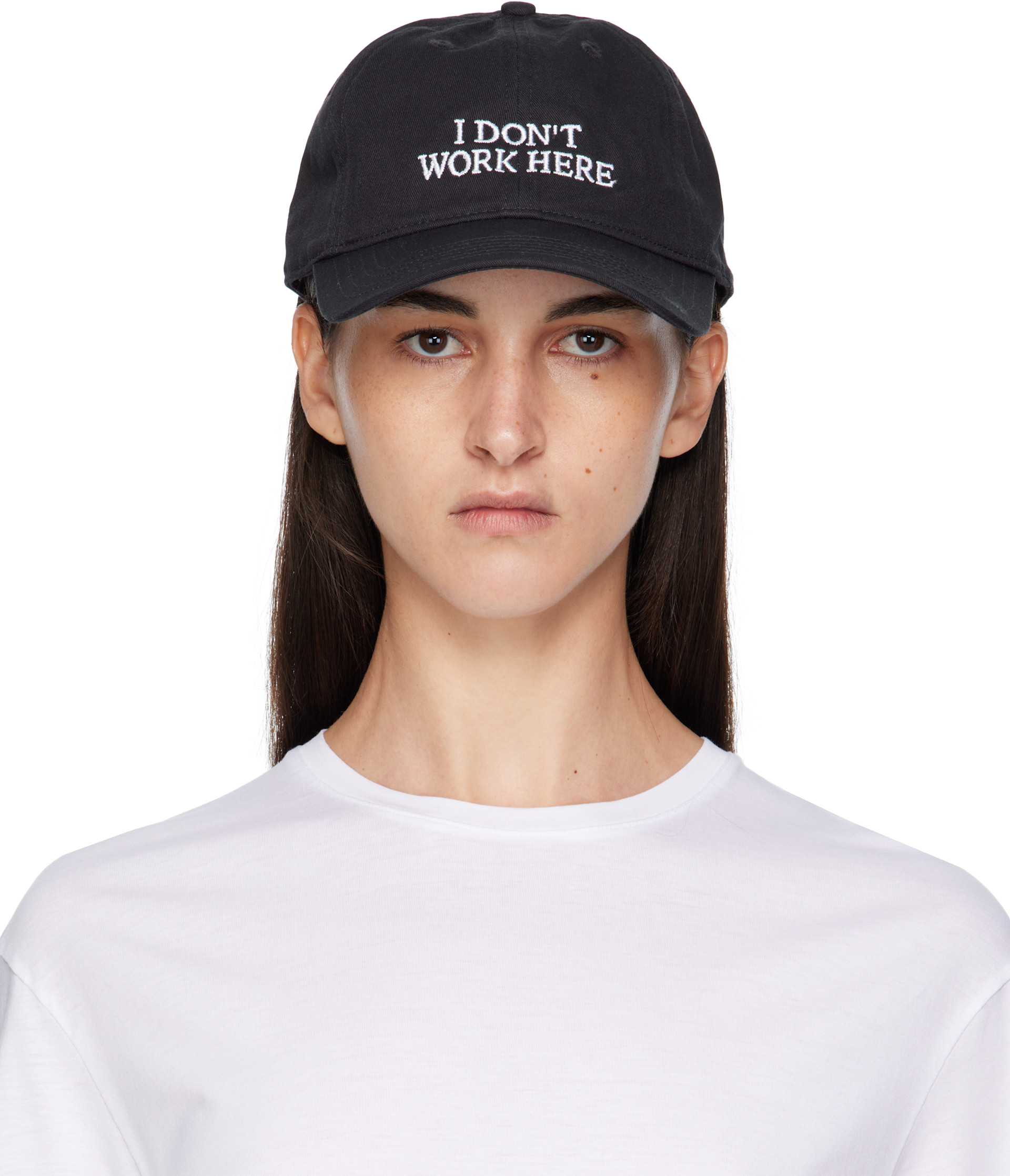 IDEA: ブラック 'SORRY I DON'T WORK HERE' キャップ | SSENSE 日本