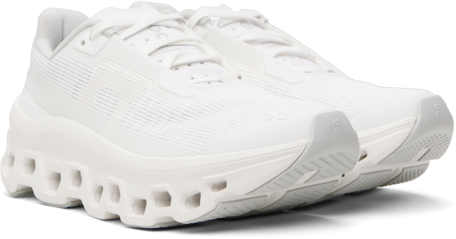 On - Baskets Cloudmonster Void blanches