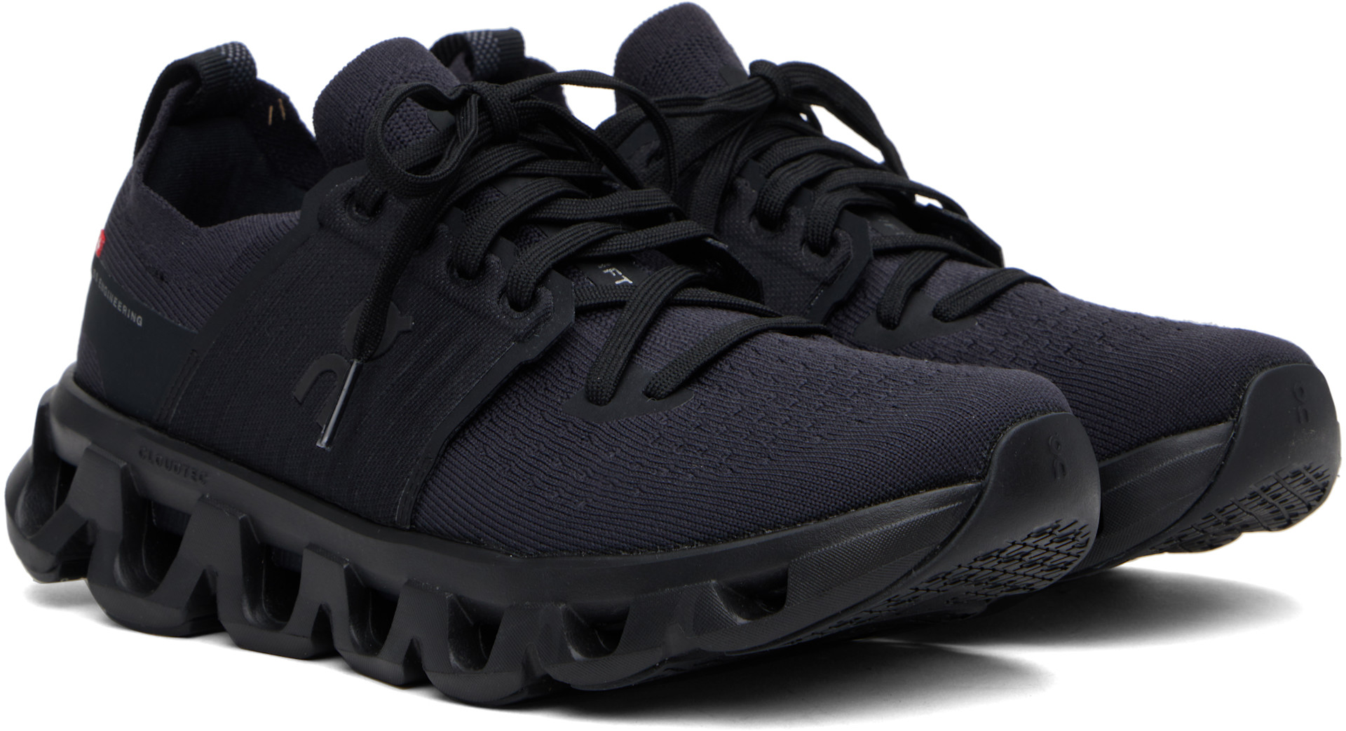 On - Baskets Cloudswift 4 noires