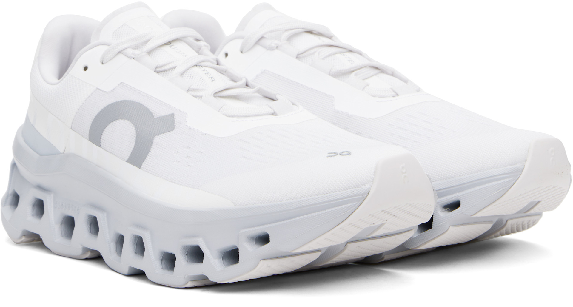 On - Baskets Cloudmonster blanches
