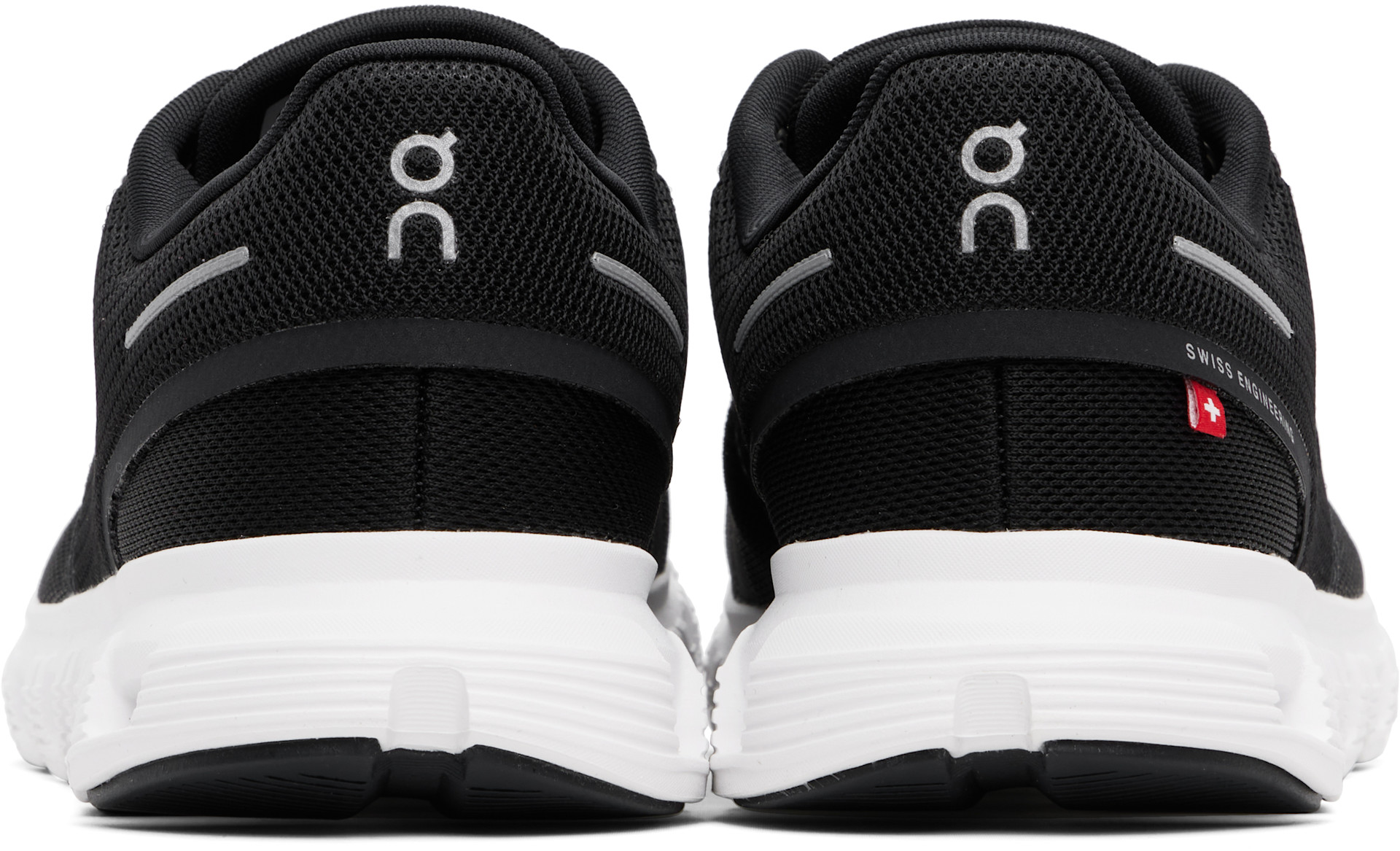 On - Baskets Cloud 6 noires