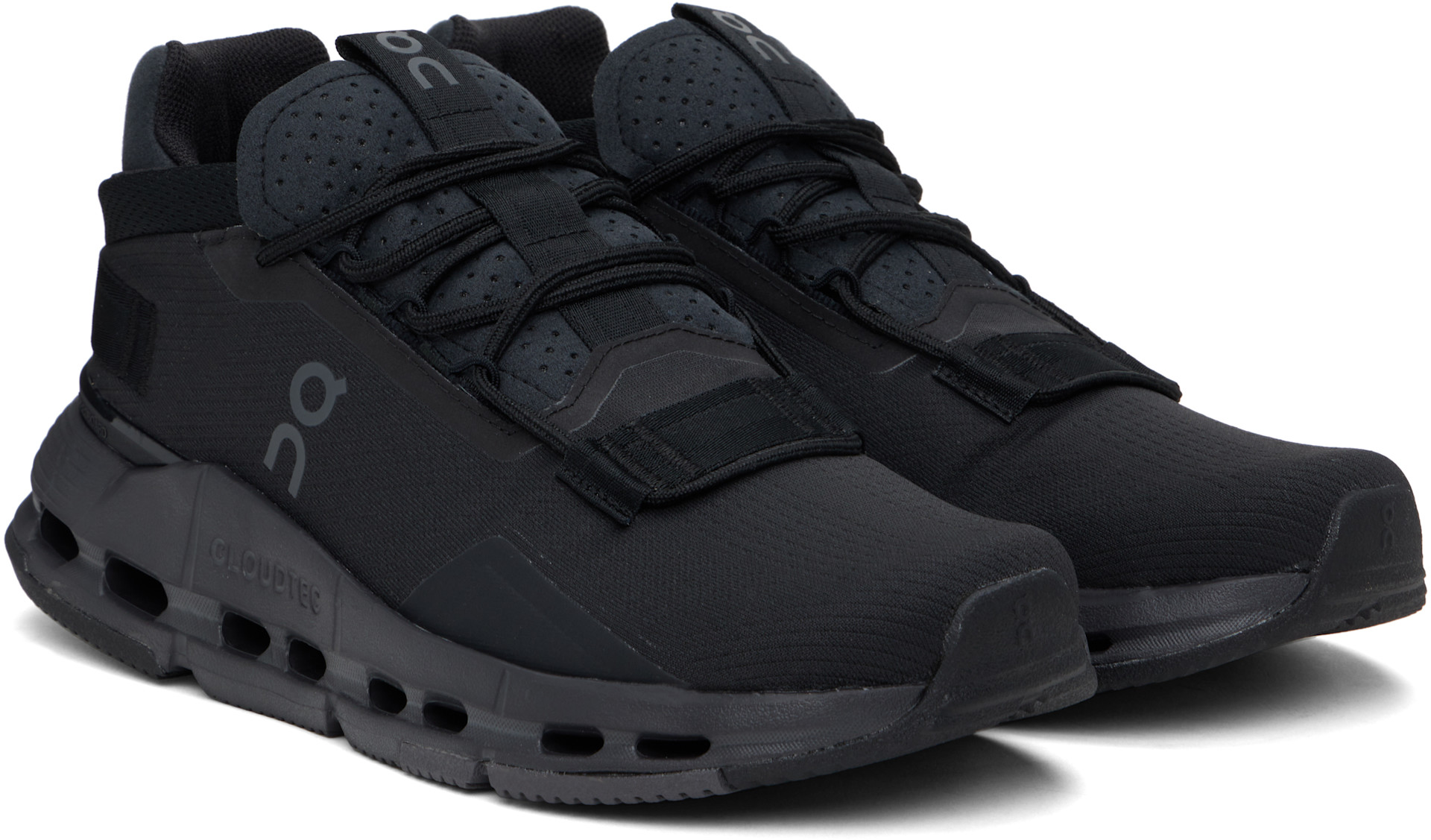 On - Baskets Cloudnova 2 noires