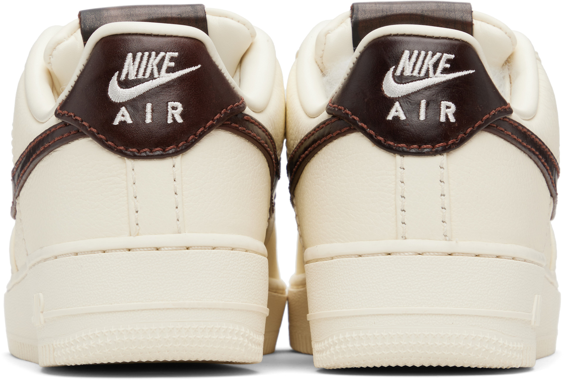 Nike - Baskets Air Force 1 '07 blanc cassé