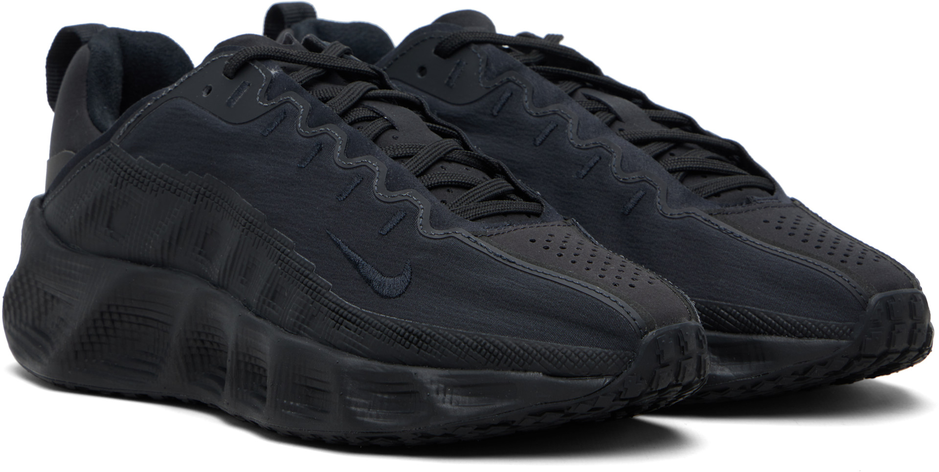 Nike: ブラック Ava Rover スニーカー | SSENSE 日本