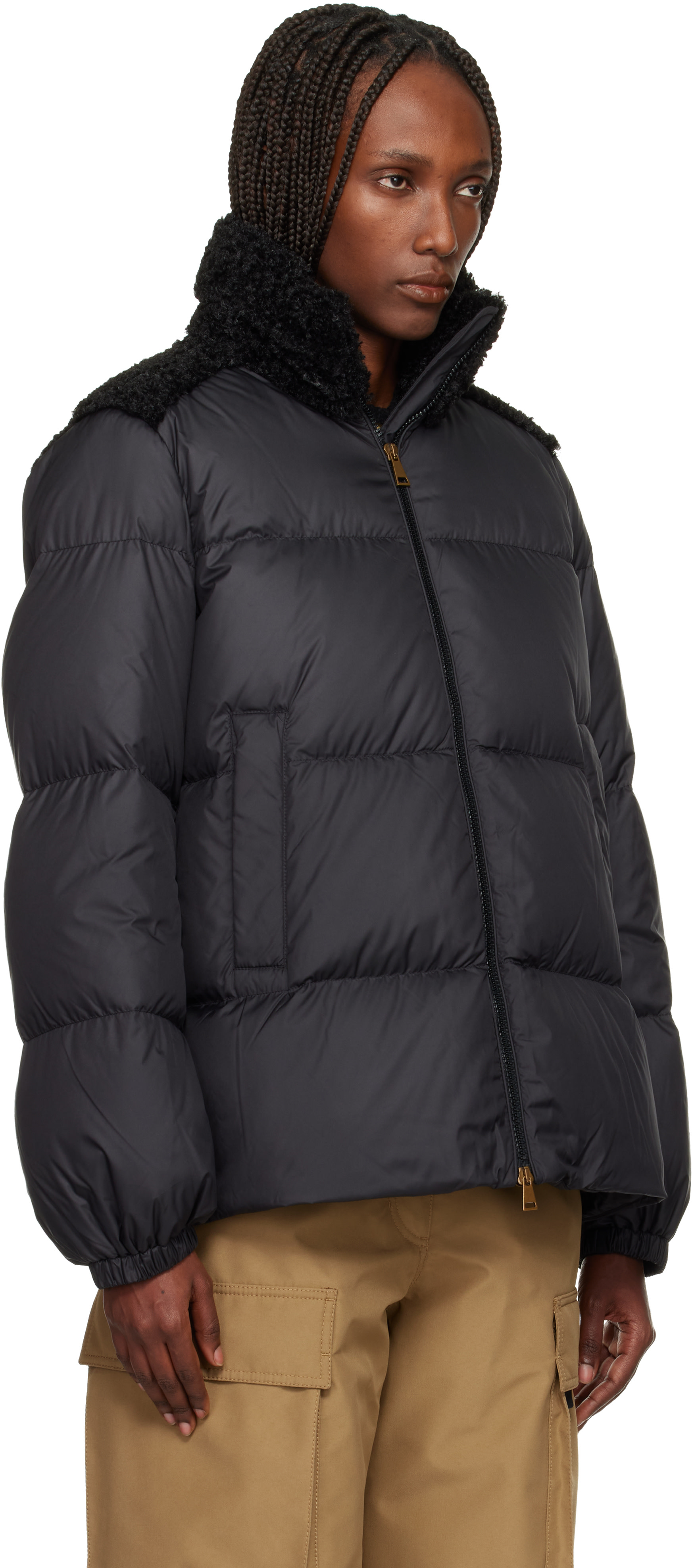 【限定値下げ】MONCLER★ENET★サイズ1★ネイビー ジャケット Moncler: Black Esnaie Teddy-Trimmed Short Down Jacket | SSENSE