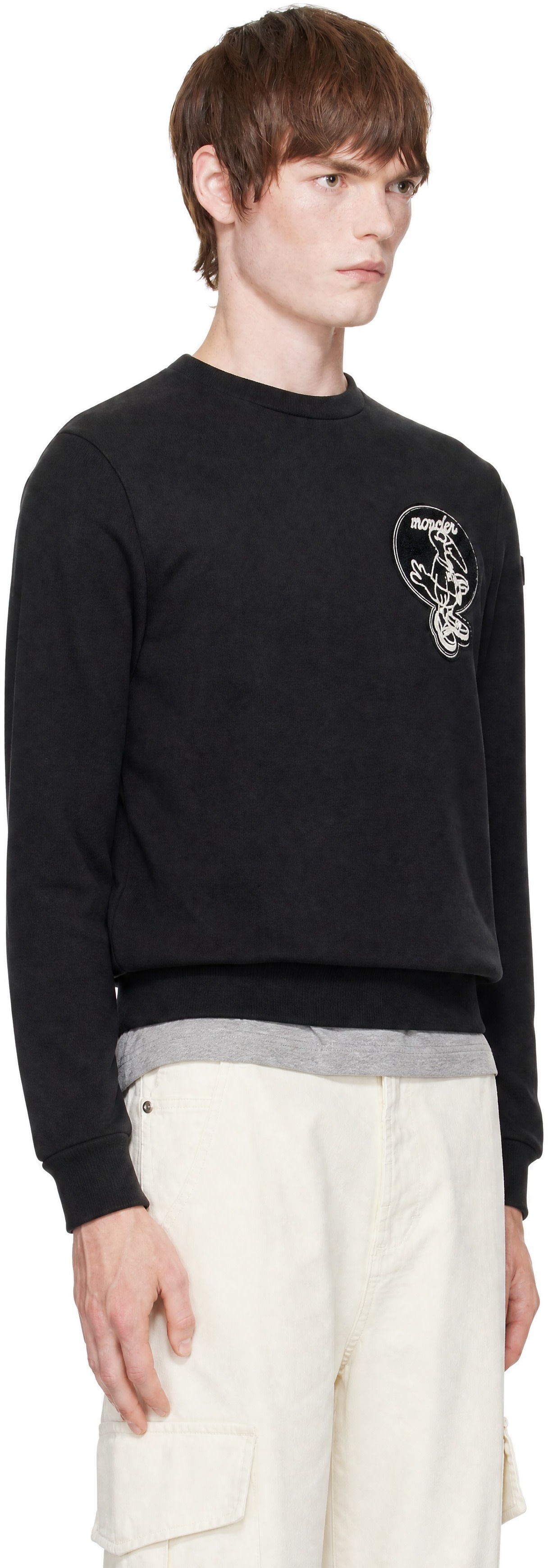 Moncler - Pull molletonné noir à écusson graphique à logo