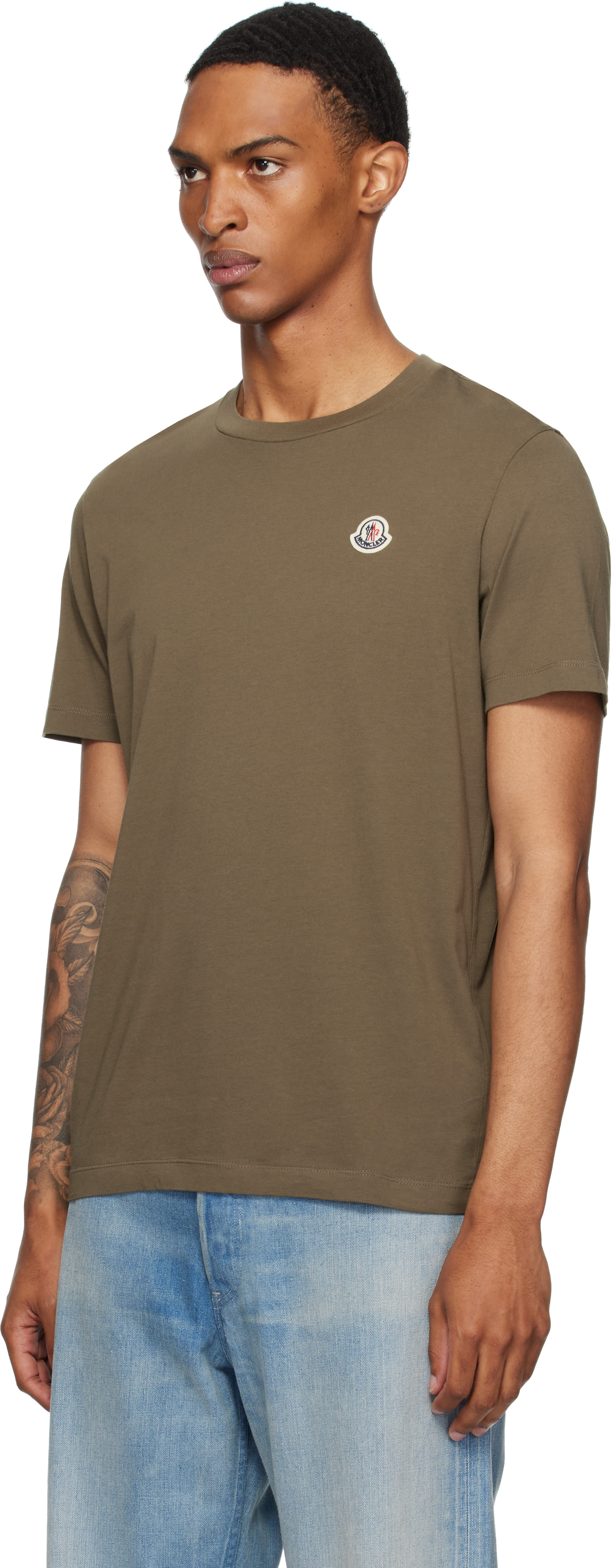 ●新品/正規品● MONCLER ロゴパッチ コットン Tシャツ Moncler: マルチカラー ロゴパッチ コットン Tシャツ 3枚セット