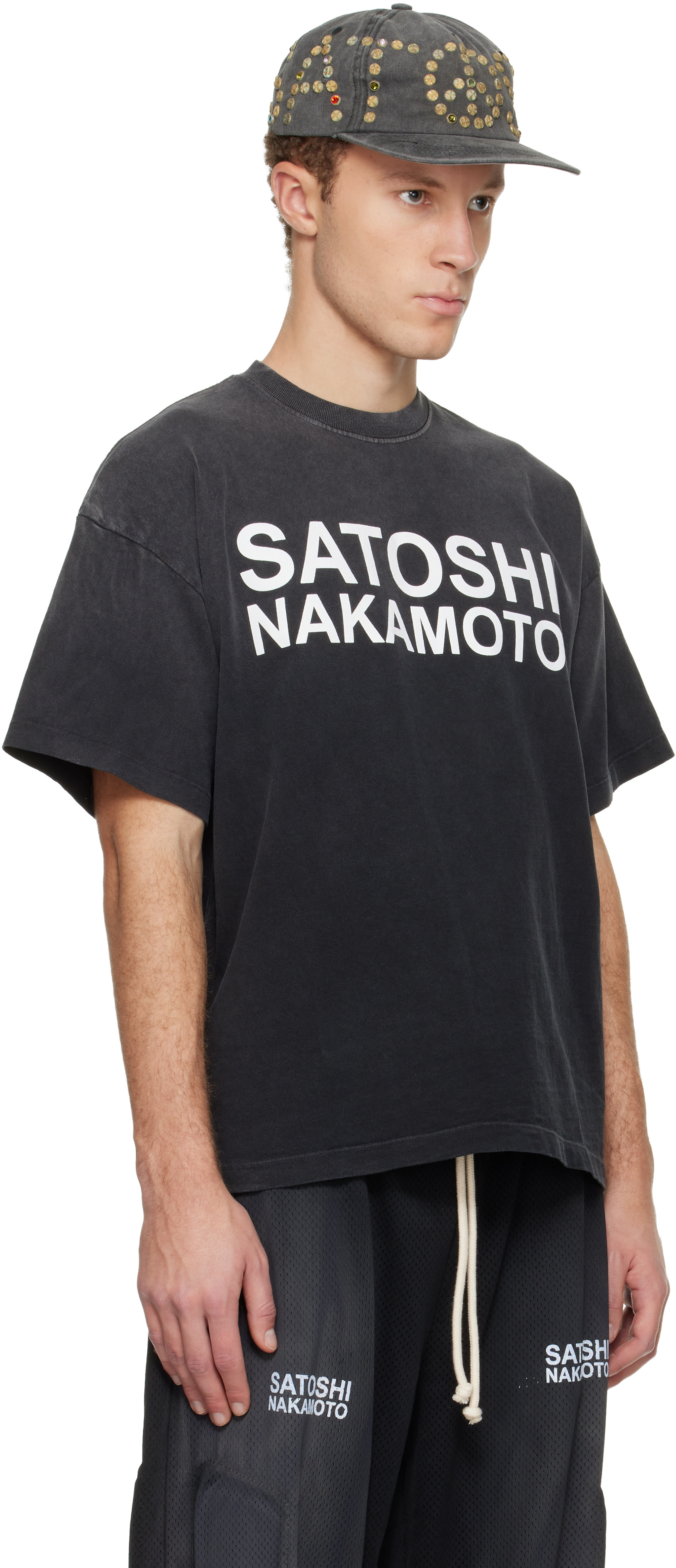 Satoshi Nakamoto: Black Stencil Logo T-shirt | SSENSE Puerto Rico