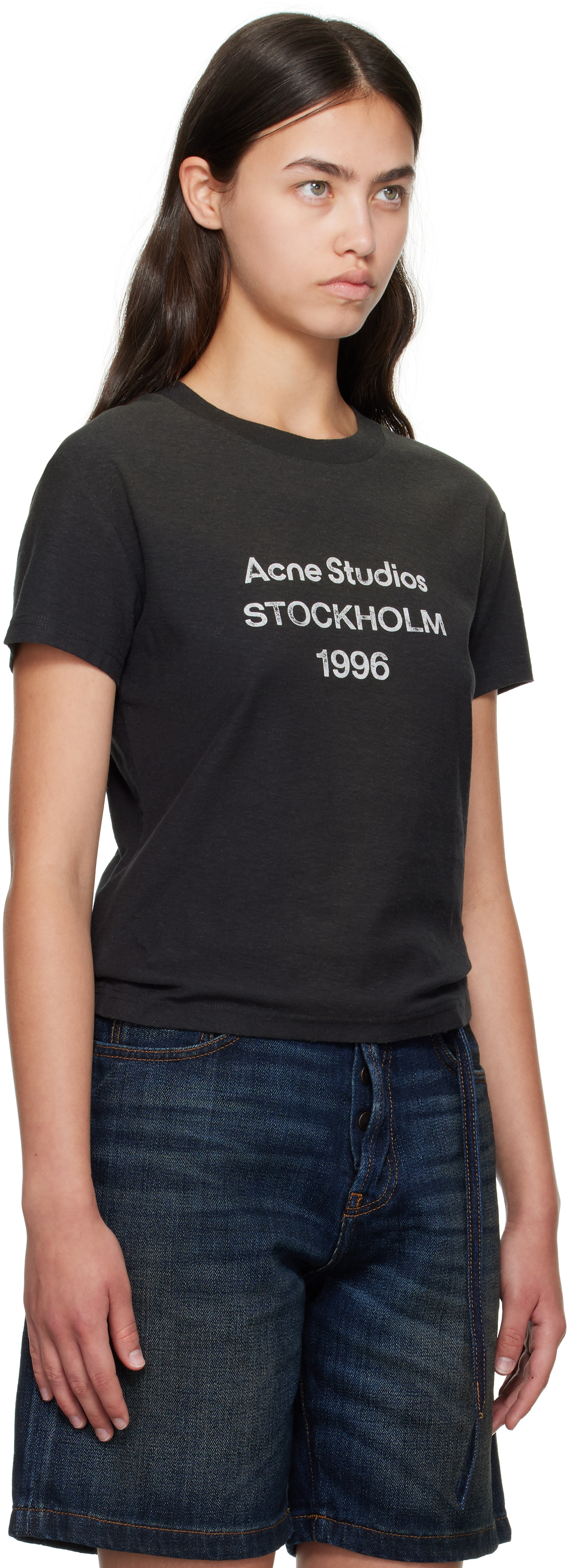 Acne Studios: ブラック ロゴ Tシャツ | SSENSE 日本