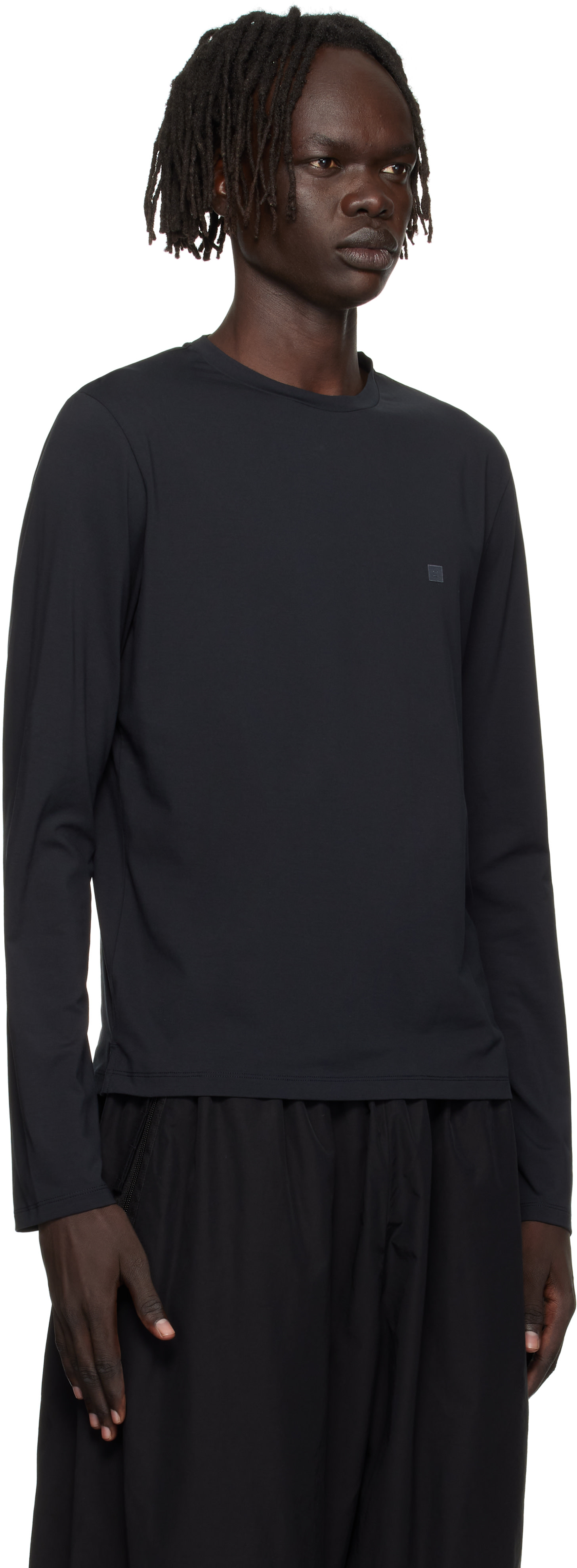 Acne Studios長袖Ｔシャツｓ Acne Studios: ブラック レギュラーフィット 長袖Tシャツ | SSENSE 日本