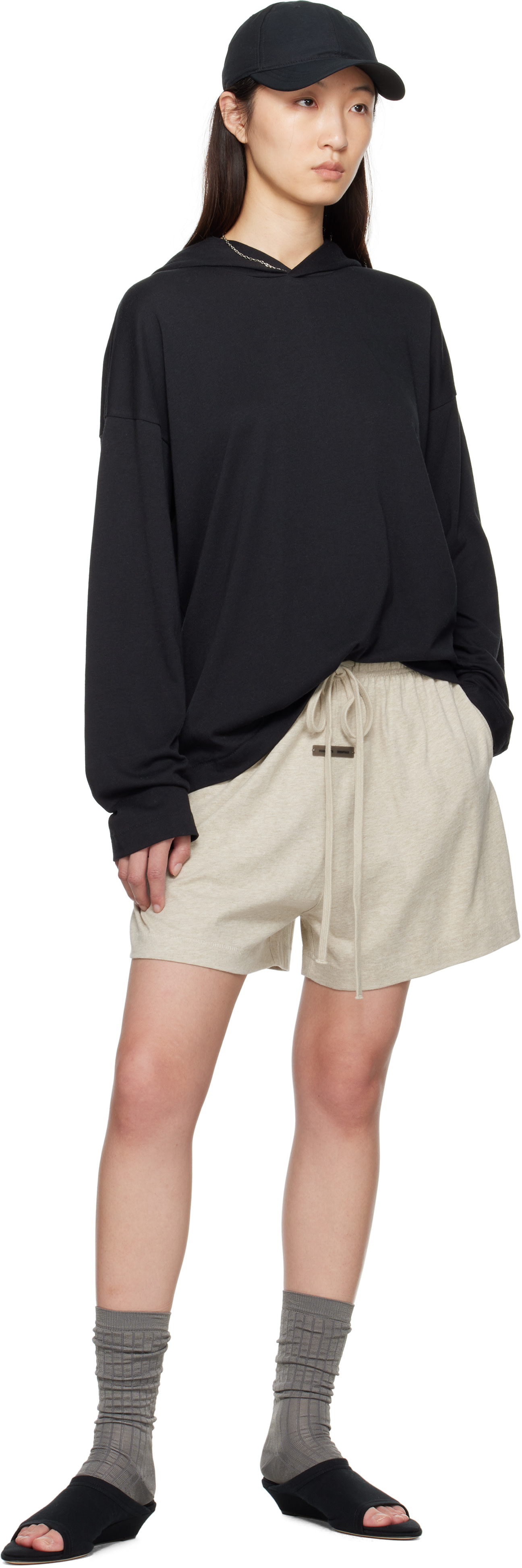 Fear of God ESSENTIALS - Short de soccer beige