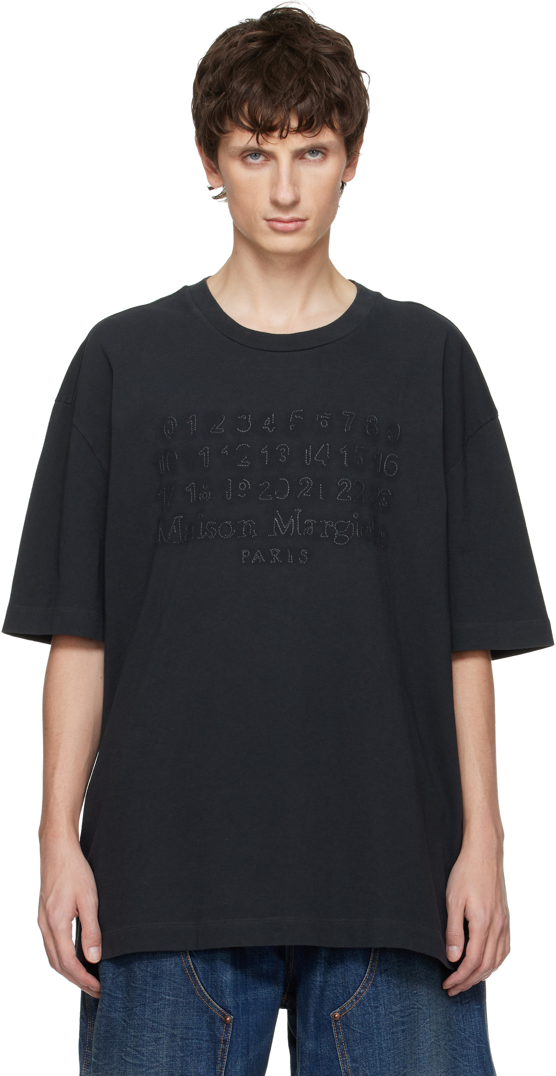 Maison Margiela: グレー ロゴ刺繍 Tシャツ | SSENSE 日本