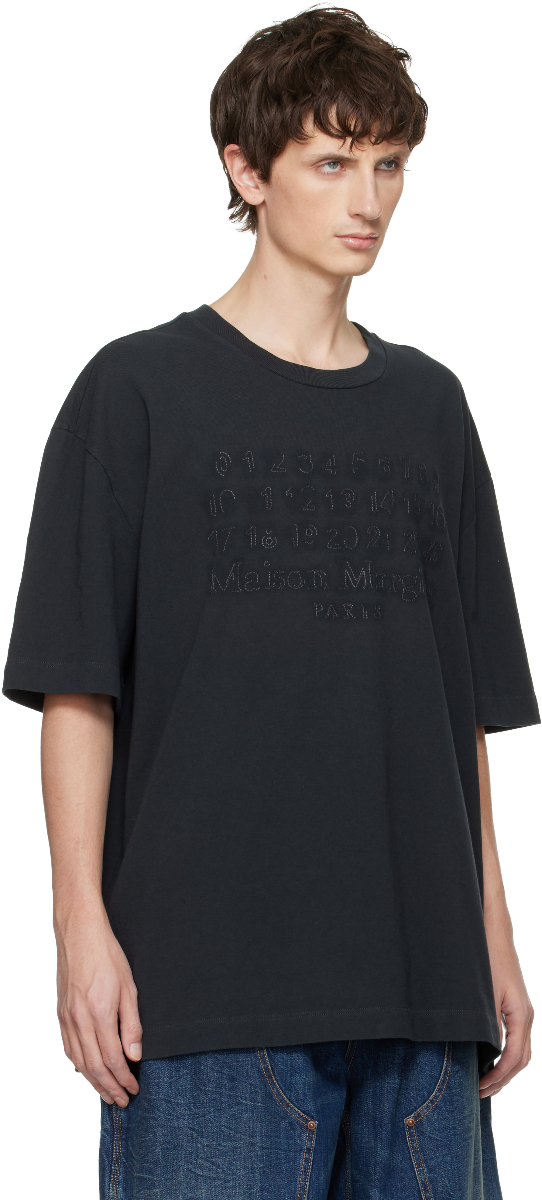 Maison Margiela: グレー ロゴ刺繍 Tシャツ | SSENSE 日本