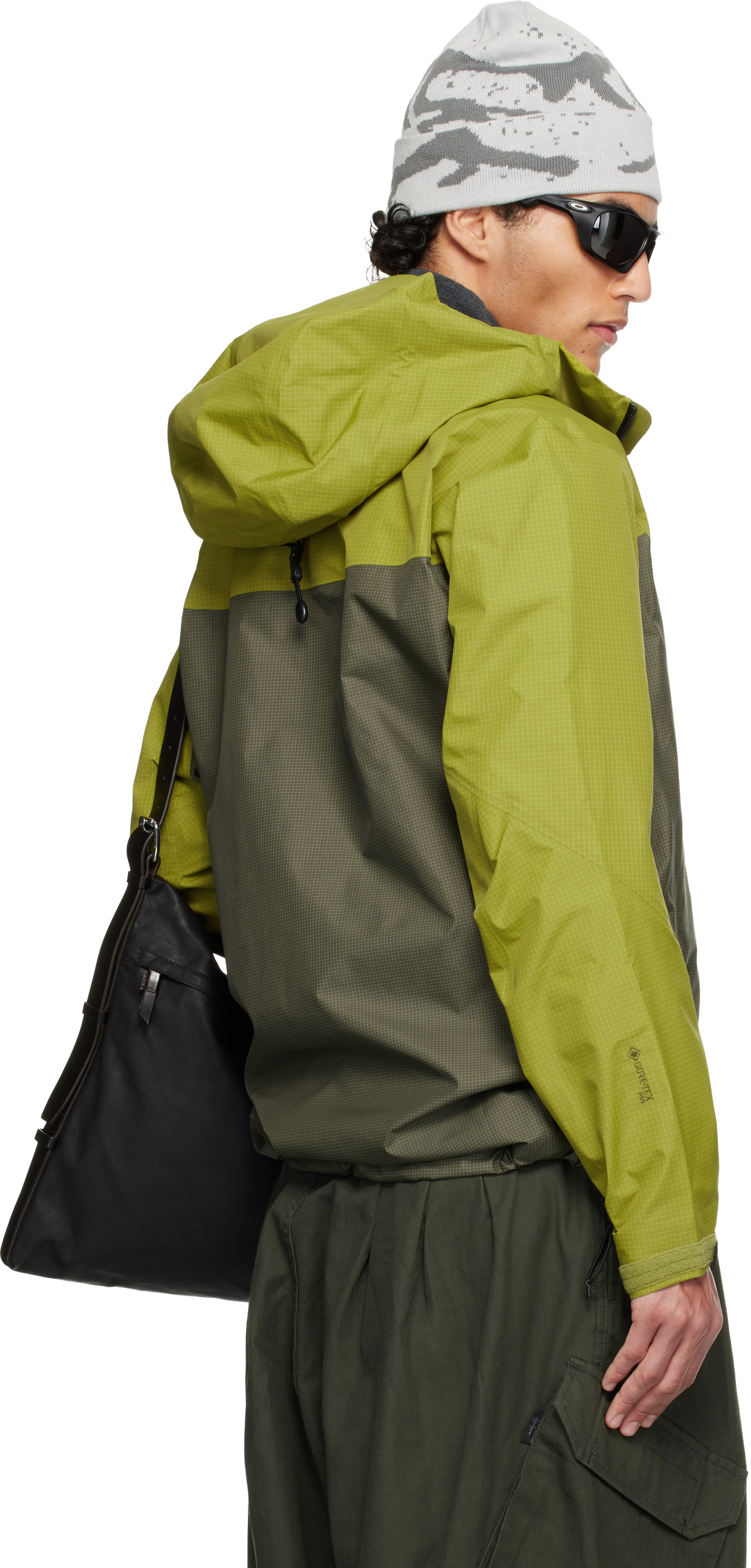 Arc'teryx: カーキ Alpha ジャケット | SSENSE 日本